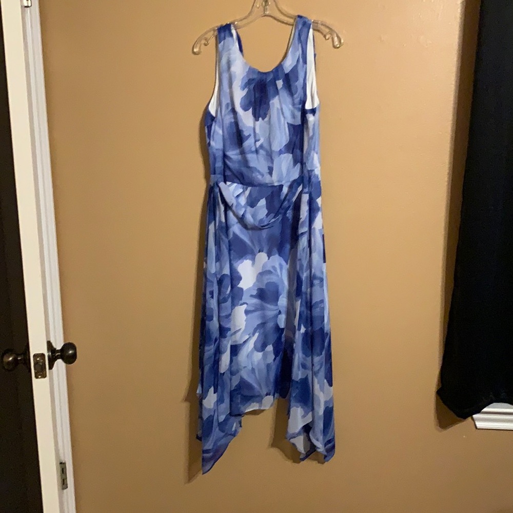 Blue dress